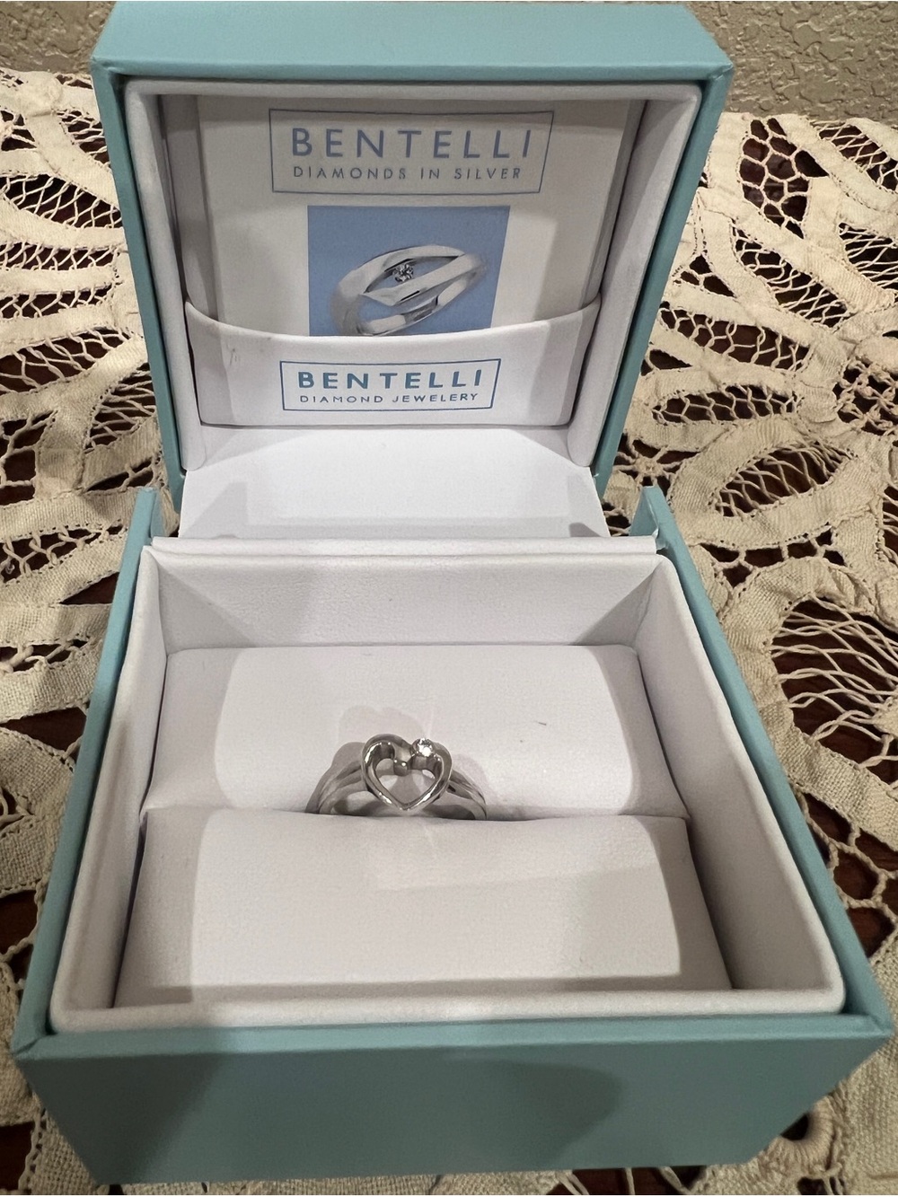 Authentic Bentelli 925 Sterling Silver Heart Ring with Diamond Accent Size 7